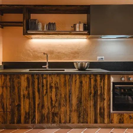 アパート Podere Lo Smiraglio - La Loggetta トレクアンダ