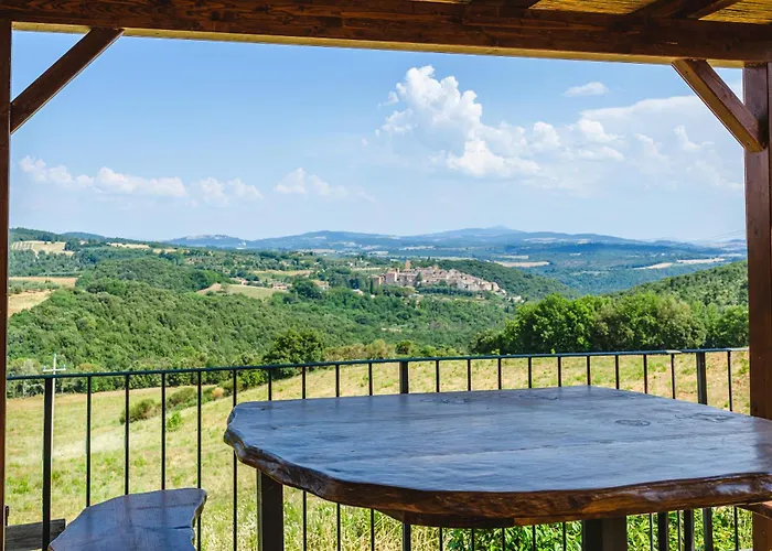 Podere Lo Smiraglio - La Loggetta アパート トレクアンダ