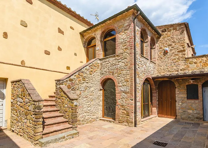 Podere Lo Smiraglio - La Loggetta * トレクアンダ